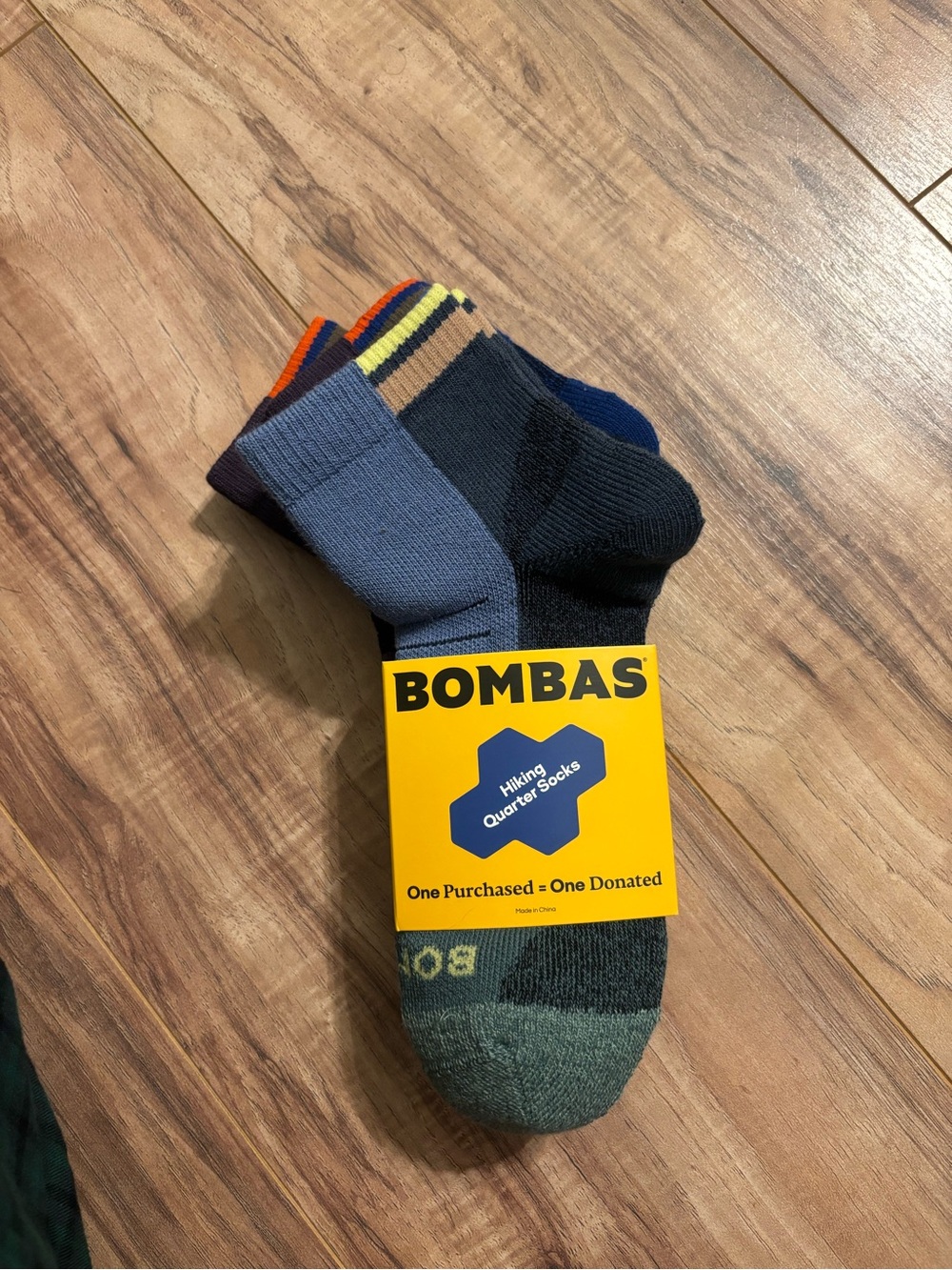 Bombas Hiking Quarter Socks 3-Pack Medium NEW Heavyweight Cushion